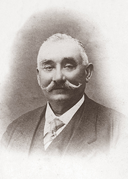 Production de Pineau pr&eacute;s de Saintes en Charente Maritime (17)